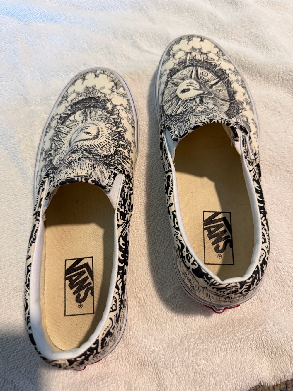 Vans Black and White Slip-On Canvas Shoes with Sun & Celestial Graphic